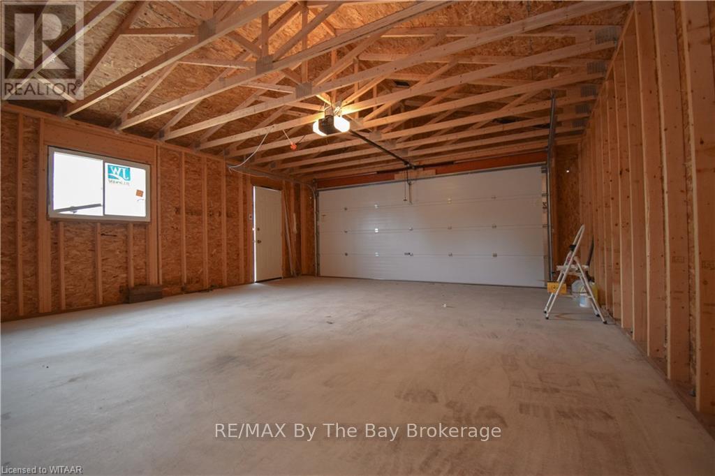 24 Glenwood Drive, Wasaga Beach, Ontario L9Z 2K5 - Photo 26 - S12571242