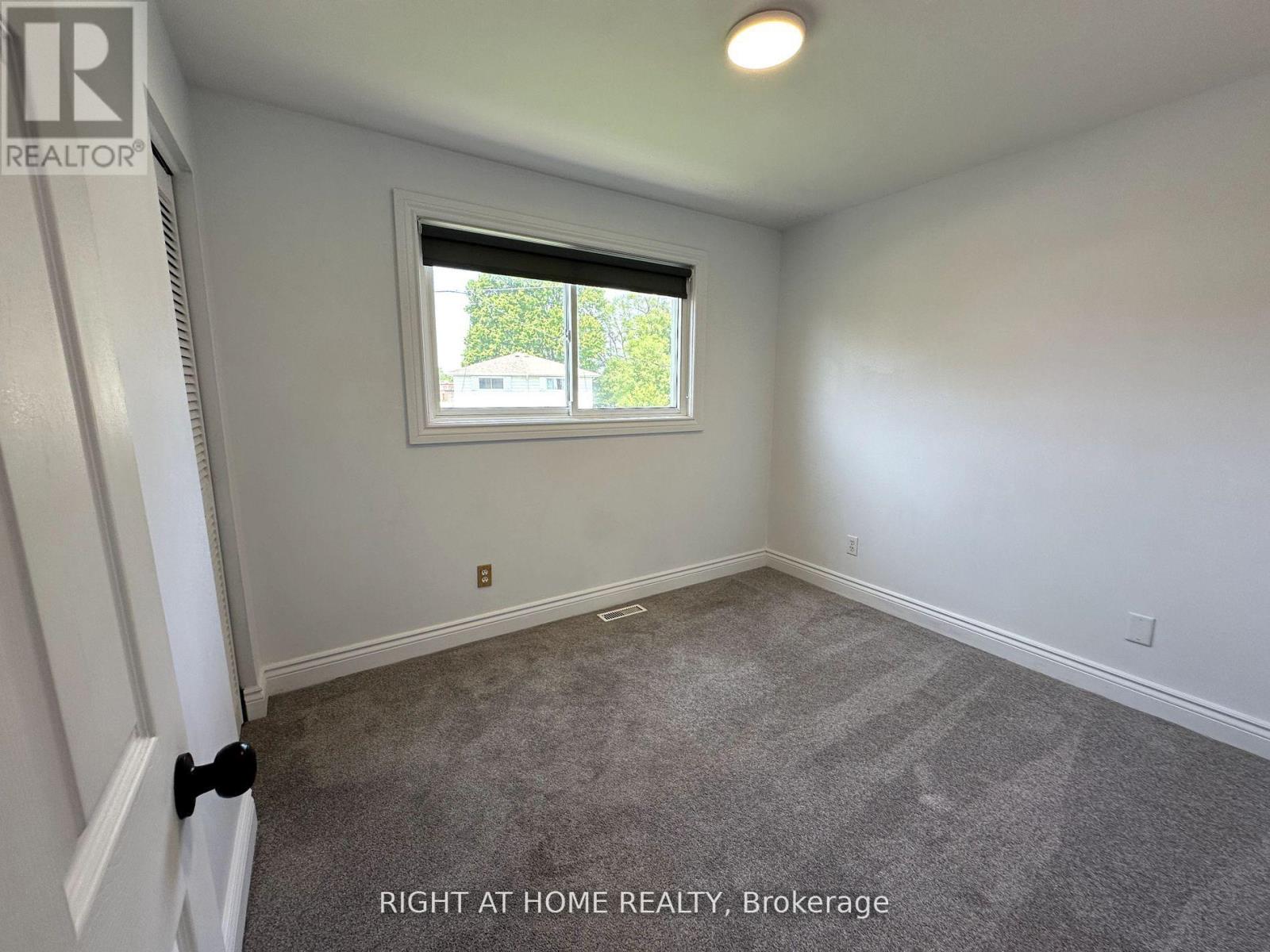 166 Barkley Crescent, Oshawa, Ontario  L1J 2E6 - Photo 11 - E12571292