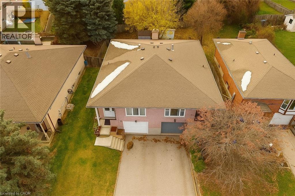 15 Albion Street, Kitchener, Ontario  N2E 2R9 - Photo 5 - 40786417