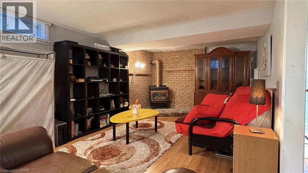 15 Albion Street, Kitchener, Ontario  N2E 2R9 - Photo 33 - 40786417