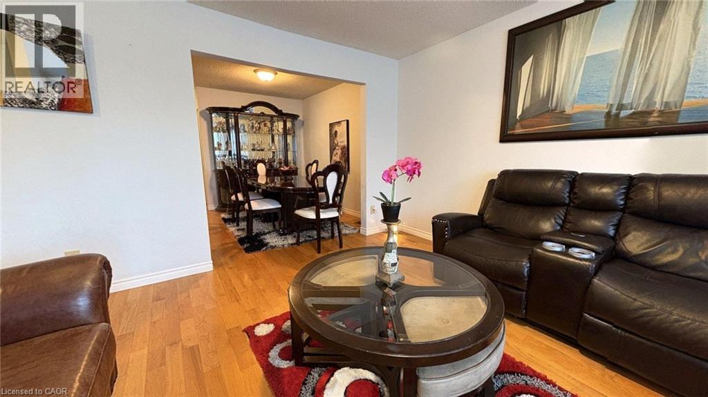 15 Albion Street, Kitchener, Ontario  N2E 2R9 - Photo 9 - 40786417