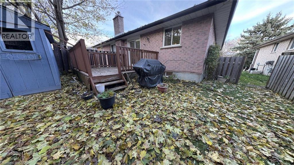 15 Albion Street, Kitchener, Ontario  N2E 2R9 - Photo 43 - 40786417