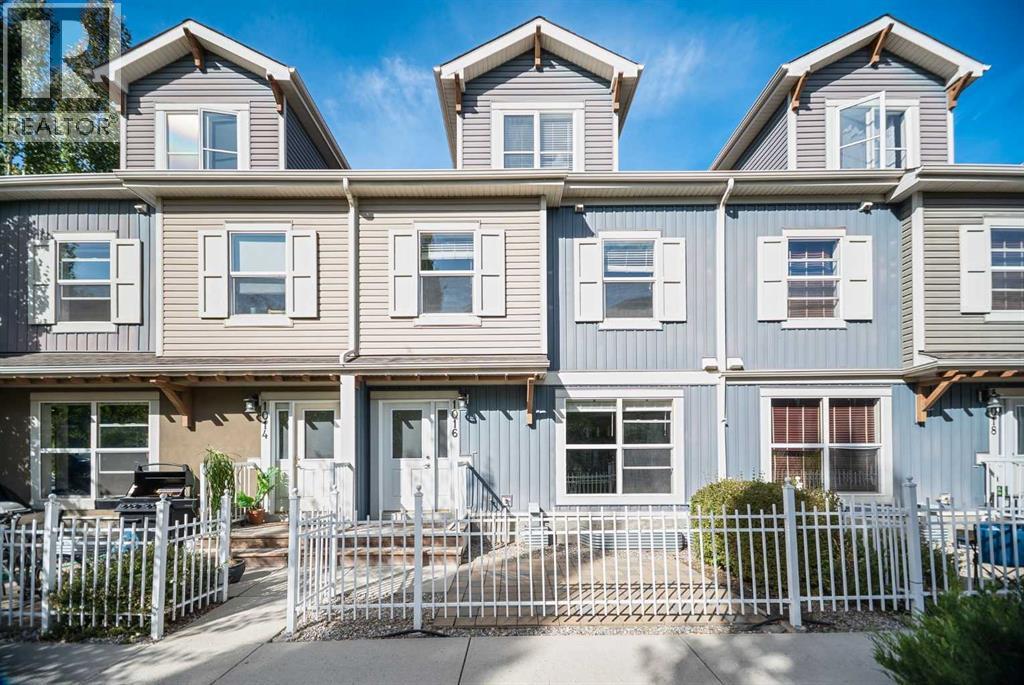 1016, 10 Auburn Bay Avenue Se, Calgary, Alberta T3M 0P8 - Photo 1 - A2260014