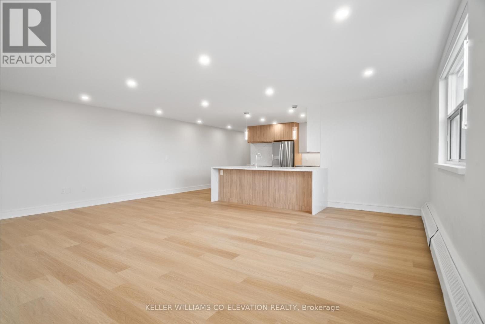 606 - 10 Fontenay Court, Toronto, Ontario  M9A 4W3 - Photo 12 - W12570972