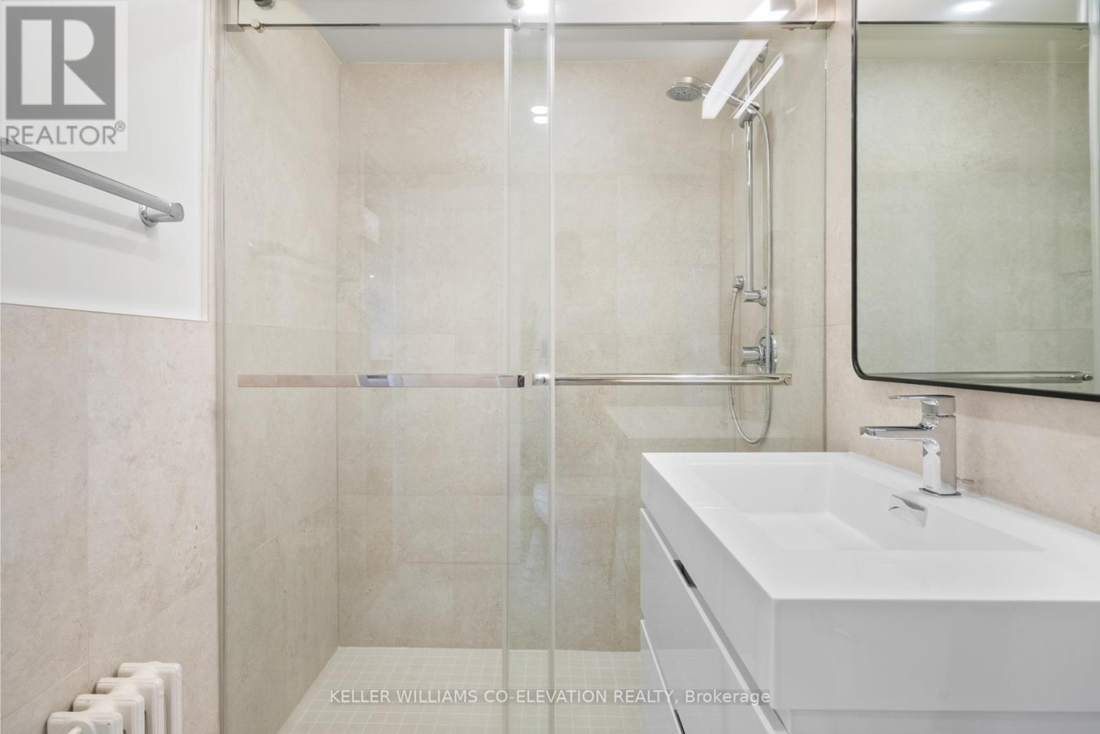 606 - 10 Fontenay Court, Toronto, Ontario  M9A 4W3 - Photo 33 - W12570972