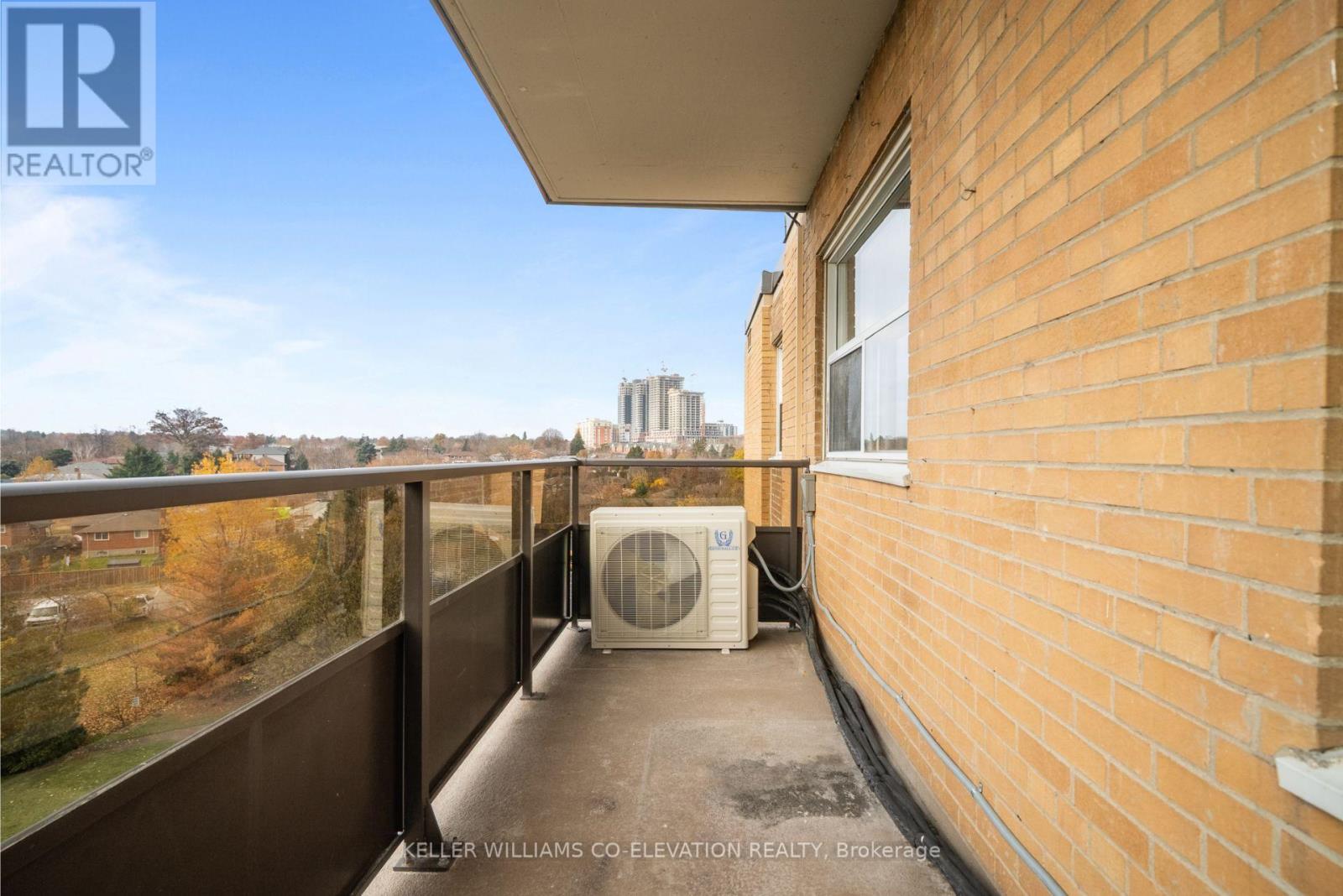 606 - 10 Fontenay Court, Toronto, Ontario  M9A 4W3 - Photo 35 - W12570972