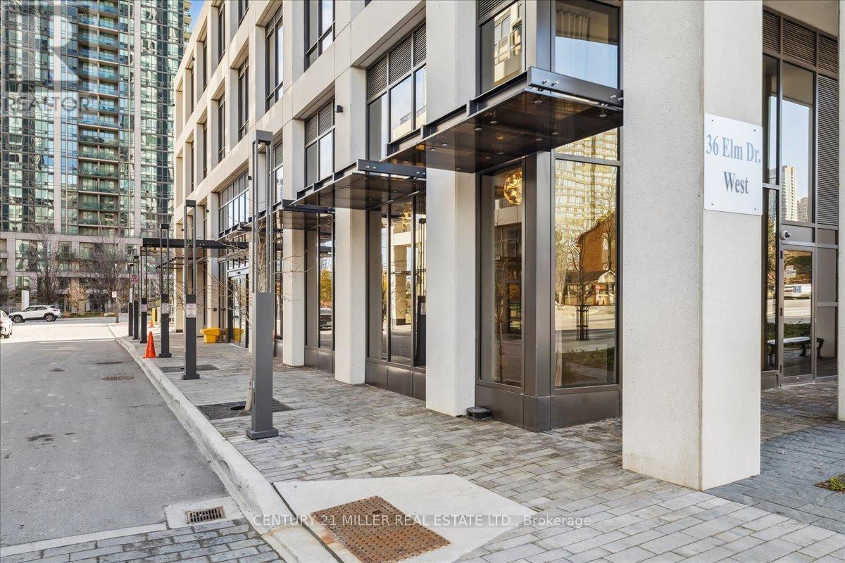 2905 - 36 Elm Drive West Drive, Mississauga, Ontario  L5B 0N3 - Photo 3 - W12570976