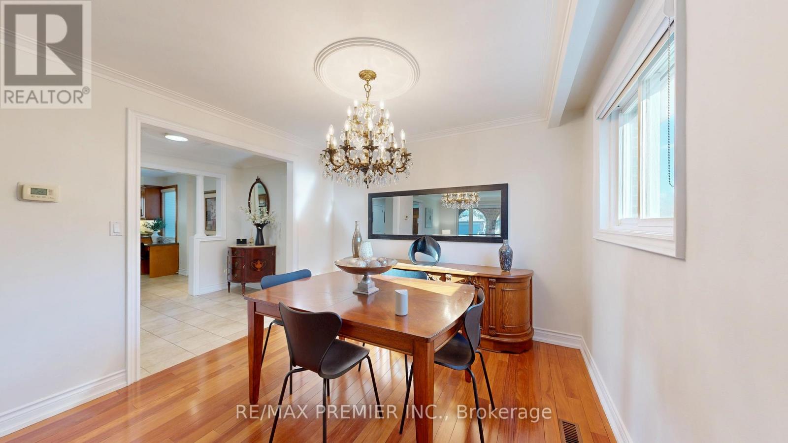 87 Aviemore Drive, Toronto, Ontario  M9L 2L9 - Photo 15 - W12570982