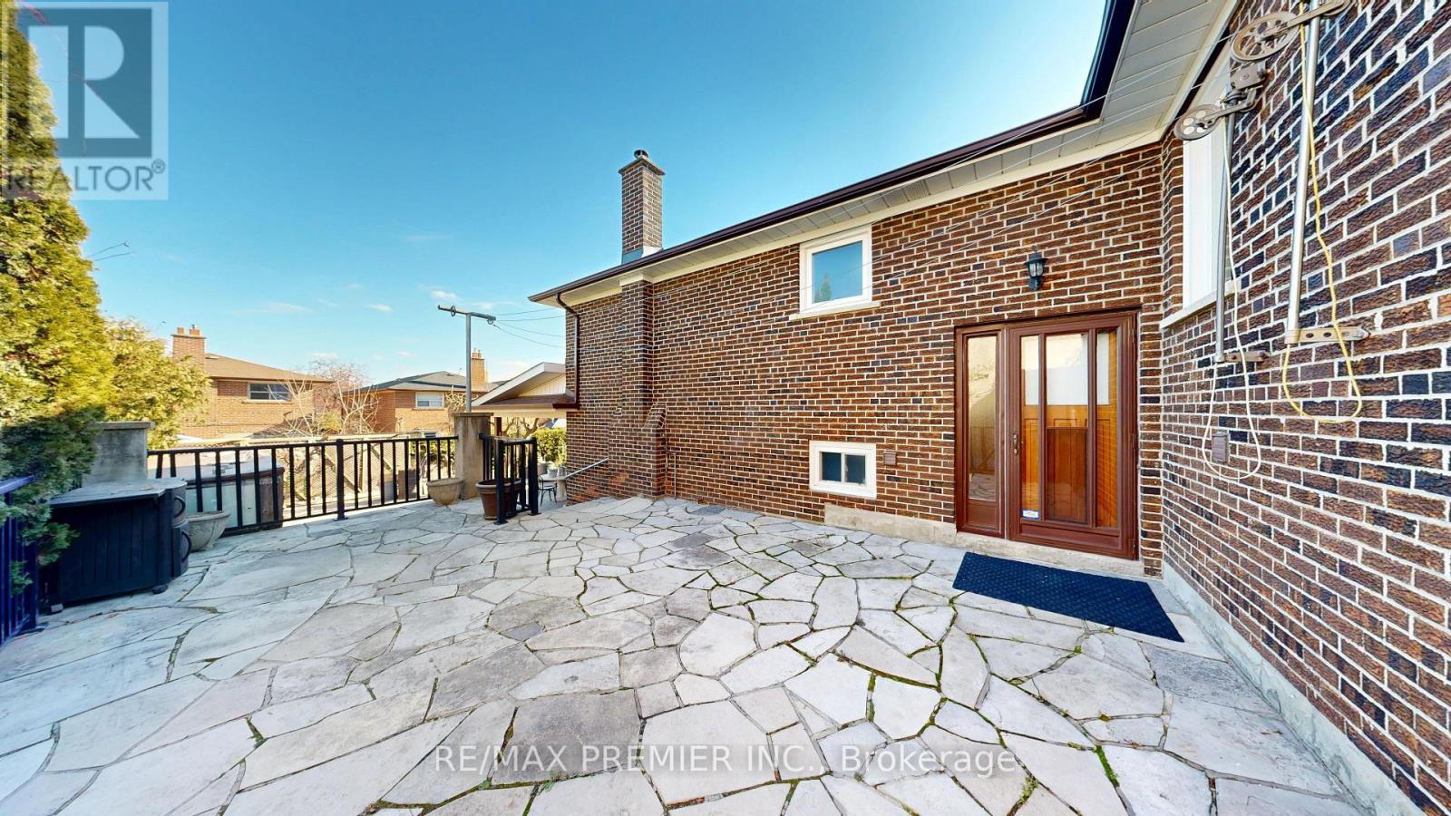 87 Aviemore Drive, Toronto, Ontario  M9L 2L9 - Photo 2 - W12570982