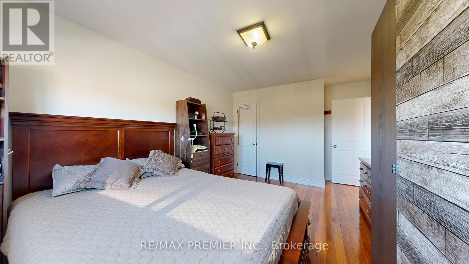 87 Aviemore Drive, Toronto, Ontario  M9L 2L9 - Photo 29 - W12570982