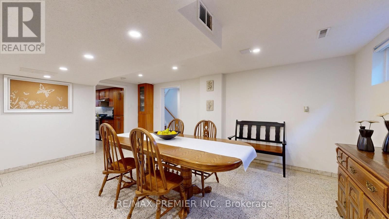 87 Aviemore Drive, Toronto, Ontario  M9L 2L9 - Photo 43 - W12570982