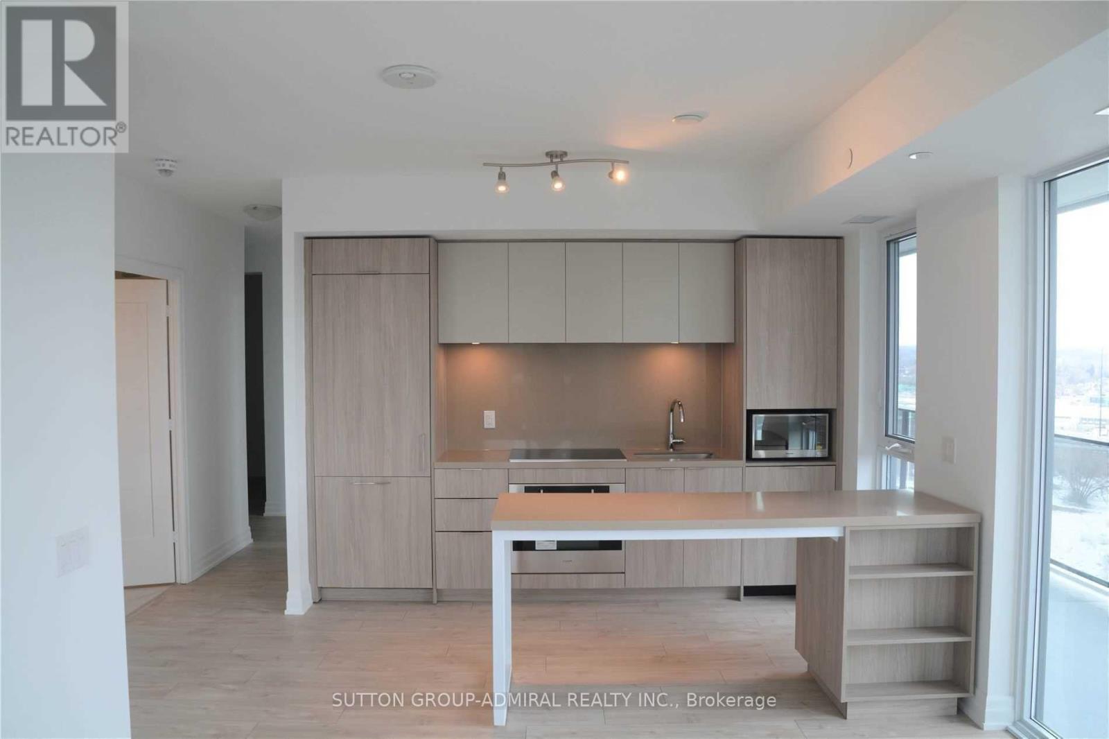 1704 - 70 Annie Craig Drive, Toronto, Ontario  M8V 0G2 - Photo 3 - W12571104