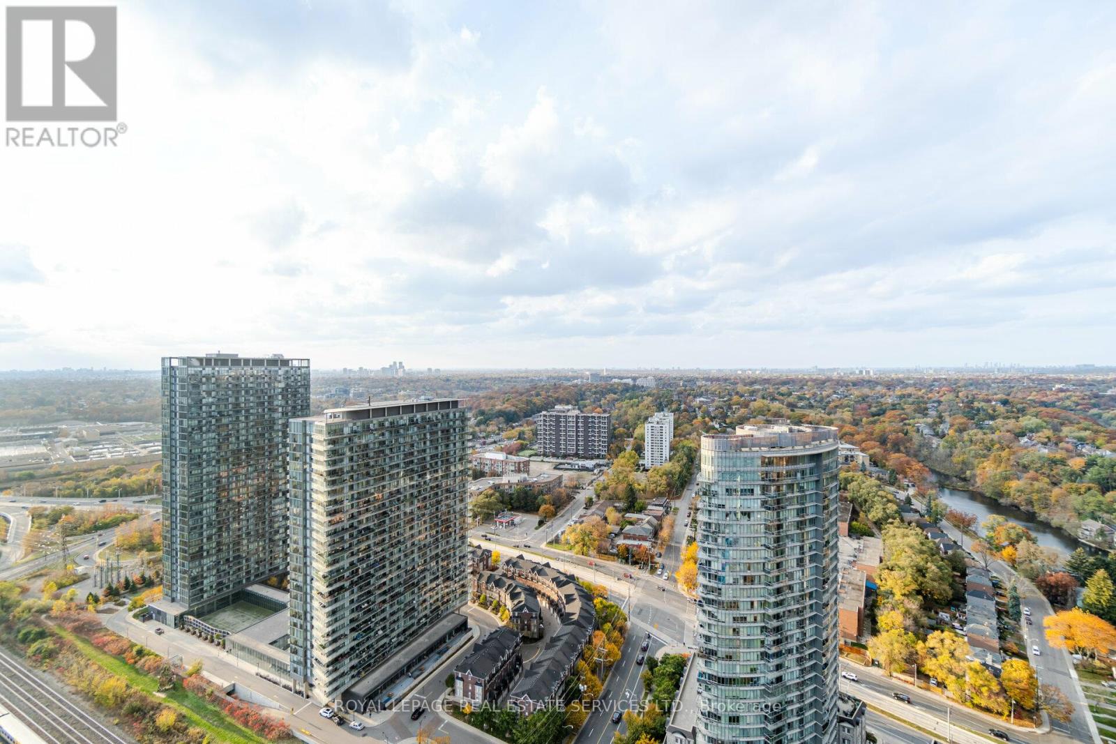 4101 - 1928 Lake Shore Boulevard W, Toronto, Ontario  M6S 0B1 - Photo 32 - W12571122