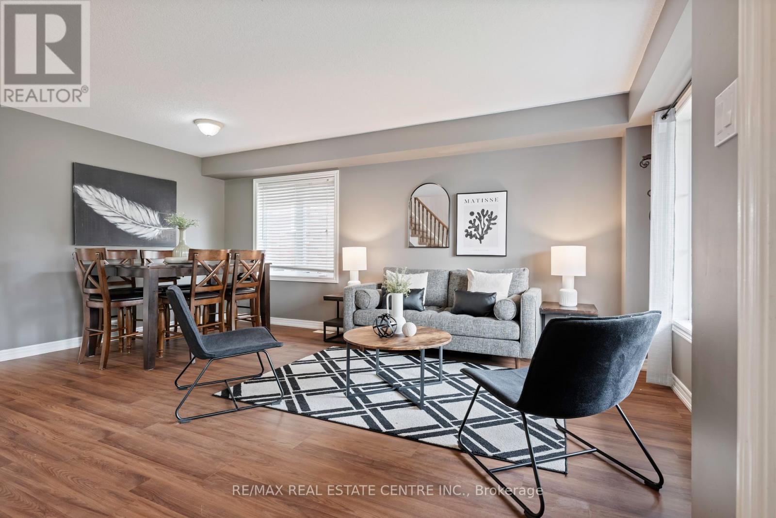 6 Maude Court, Orangeville, Ontario  L9W 0A3 - Photo 4 - W12571152