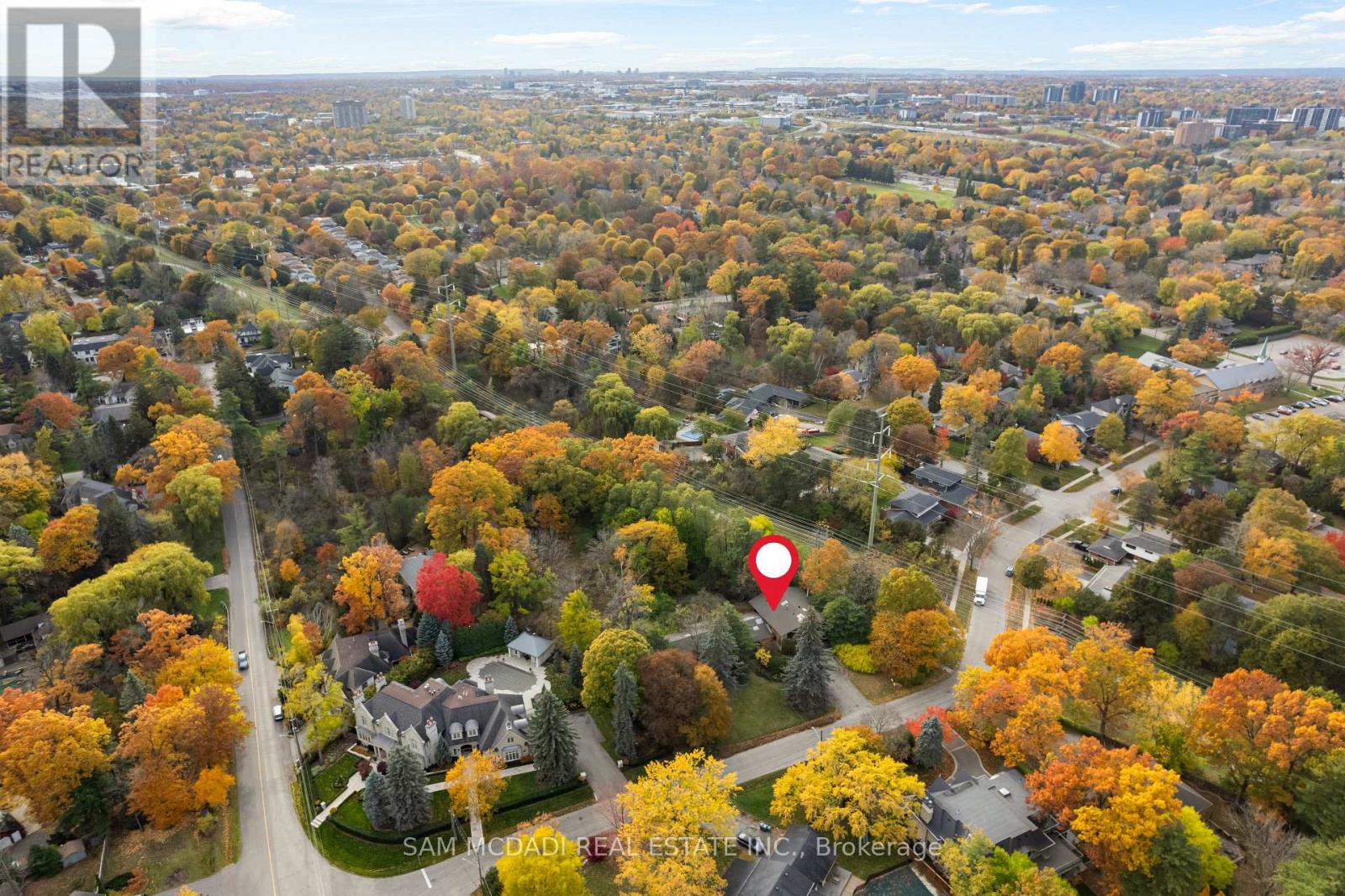 1310 Ravine Drive, Mississauga, Ontario  L5J 3E5 - Photo 6 - W12571168