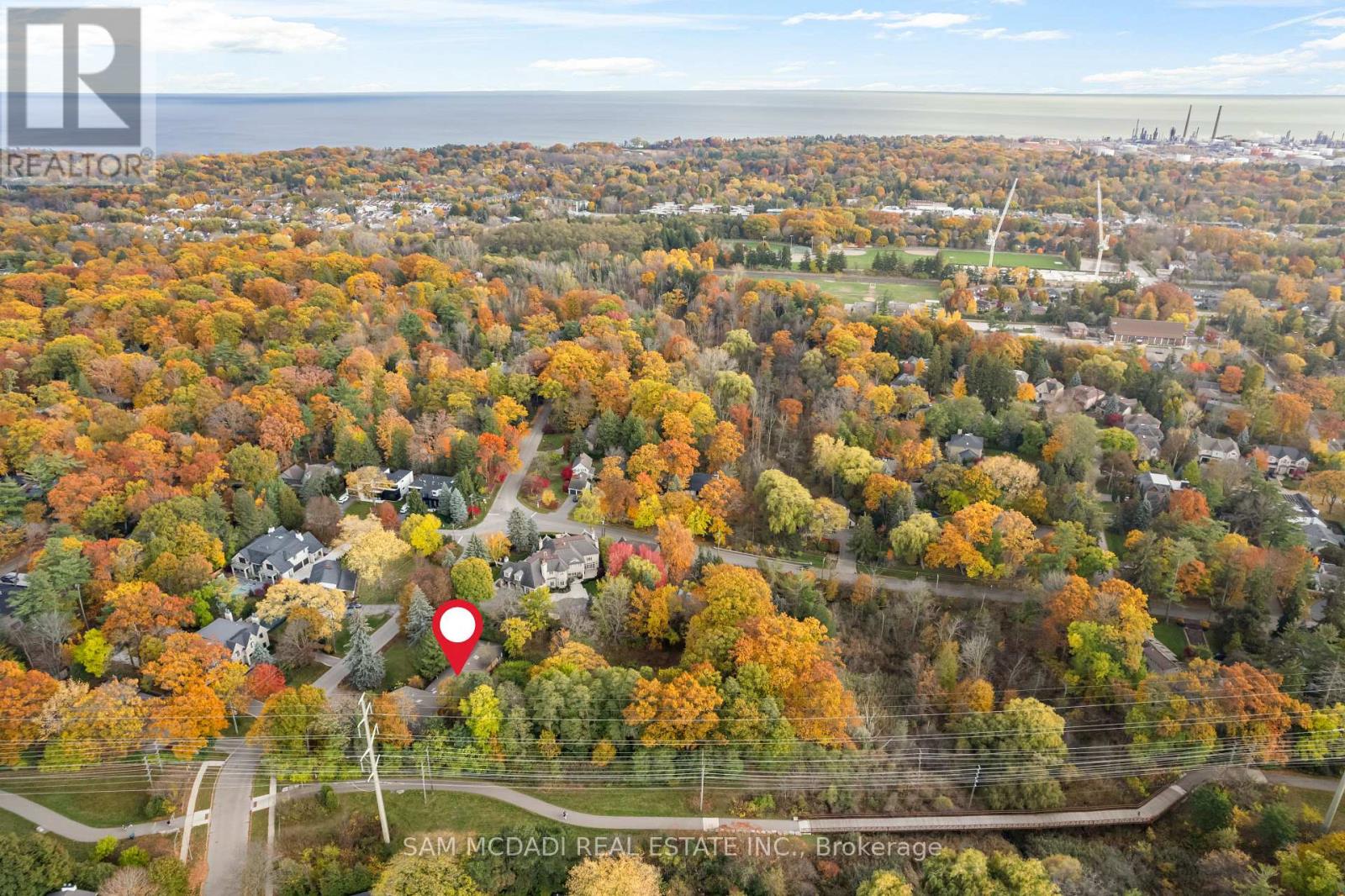 1310 Ravine Drive, Mississauga, Ontario  L5J 3E5 - Photo 7 - W12571168