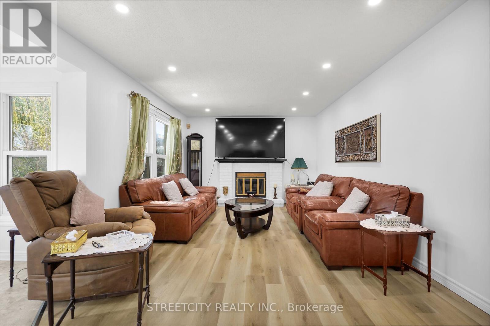 713 Guildwood Boulevard, London North, Ontario  N6H 5G2 - Photo 10 - X12571244