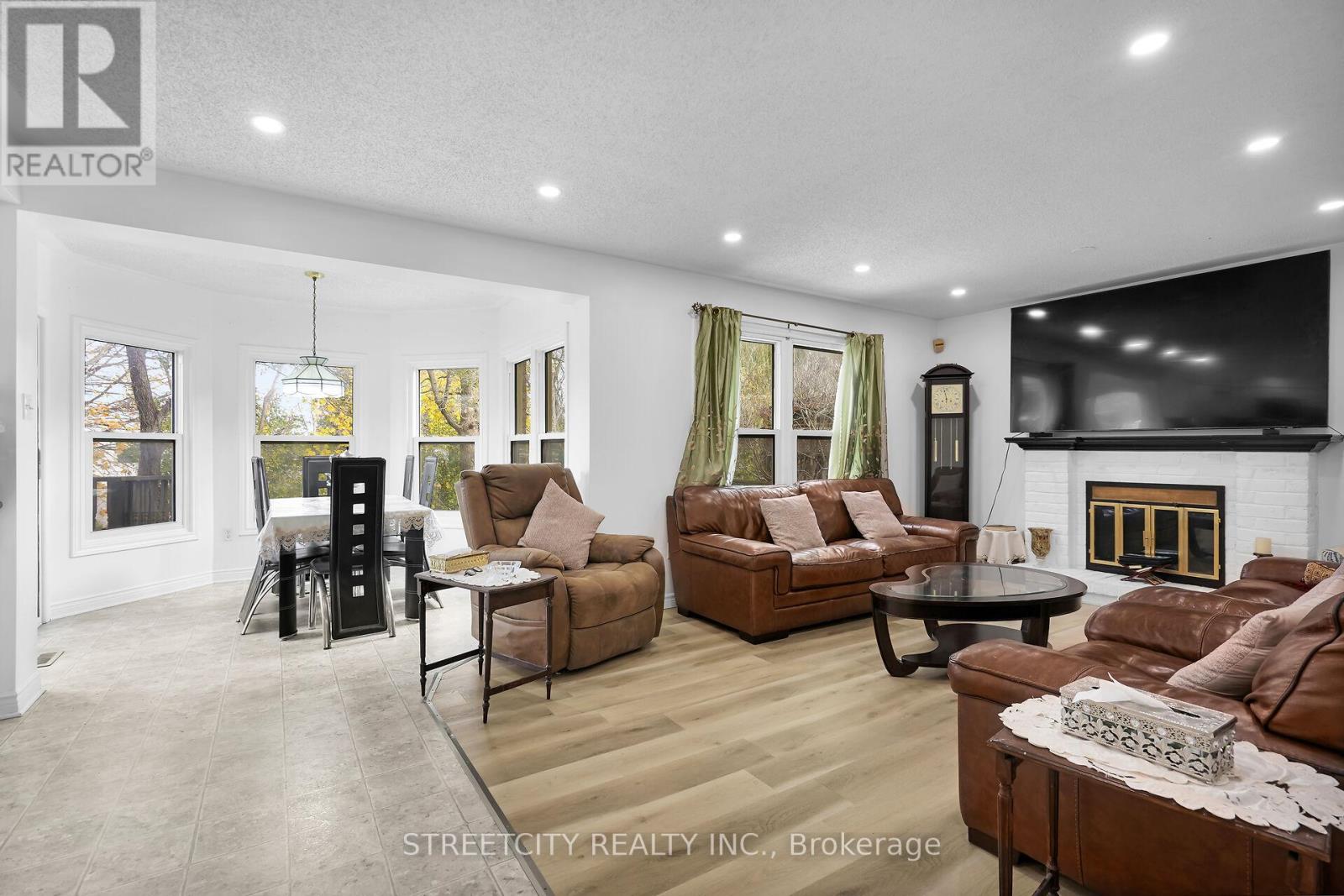 713 Guildwood Boulevard, London North, Ontario  N6H 5G2 - Photo 14 - X12571244