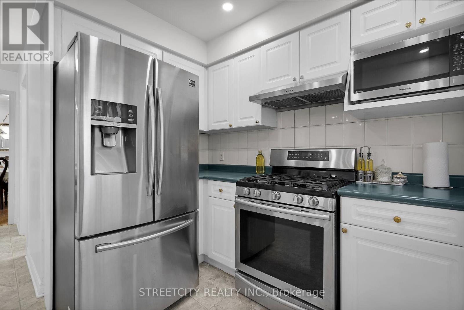 713 Guildwood Boulevard, London North, Ontario  N6H 5G2 - Photo 19 - X12571244