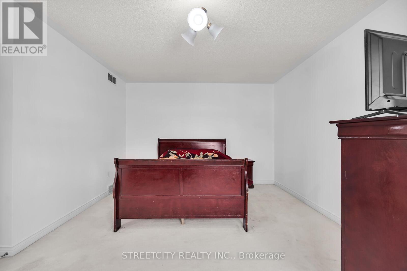 713 Guildwood Boulevard, London North, Ontario  N6H 5G2 - Photo 25 - X12571244