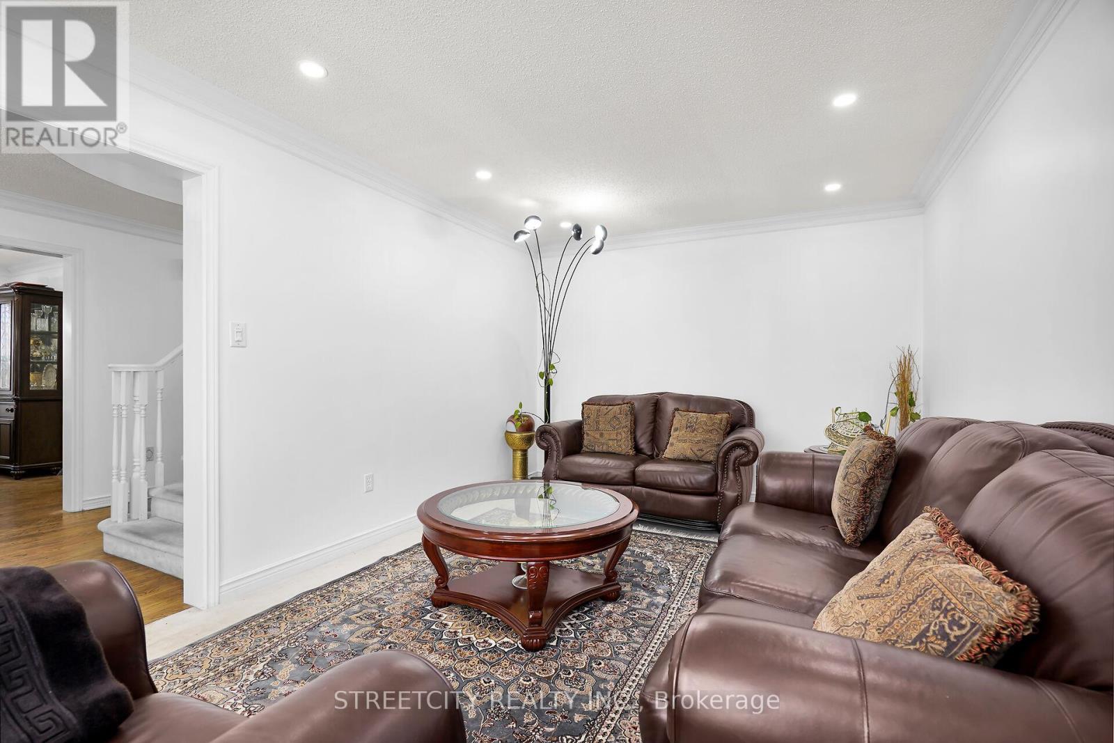 713 Guildwood Boulevard, London North, Ontario  N6H 5G2 - Photo 9 - X12571244