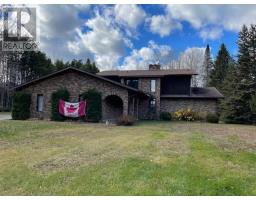 2265 Ponderosa Drive, Thunder Bay, Ontario