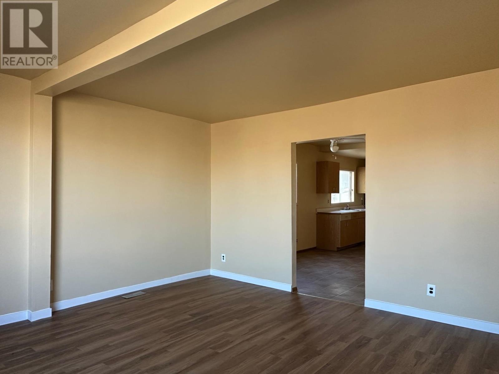 723 Brodie St N, Thunder Bay, Ontario  P7C 3T8 - Photo 3 - TB253501