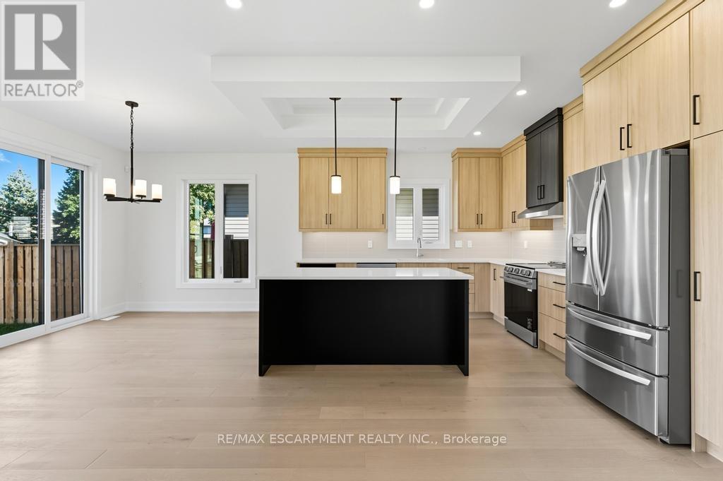 1313 Baseline Road, Hamilton, Ontario  L8E 5G1 - Photo 4 - X12570992