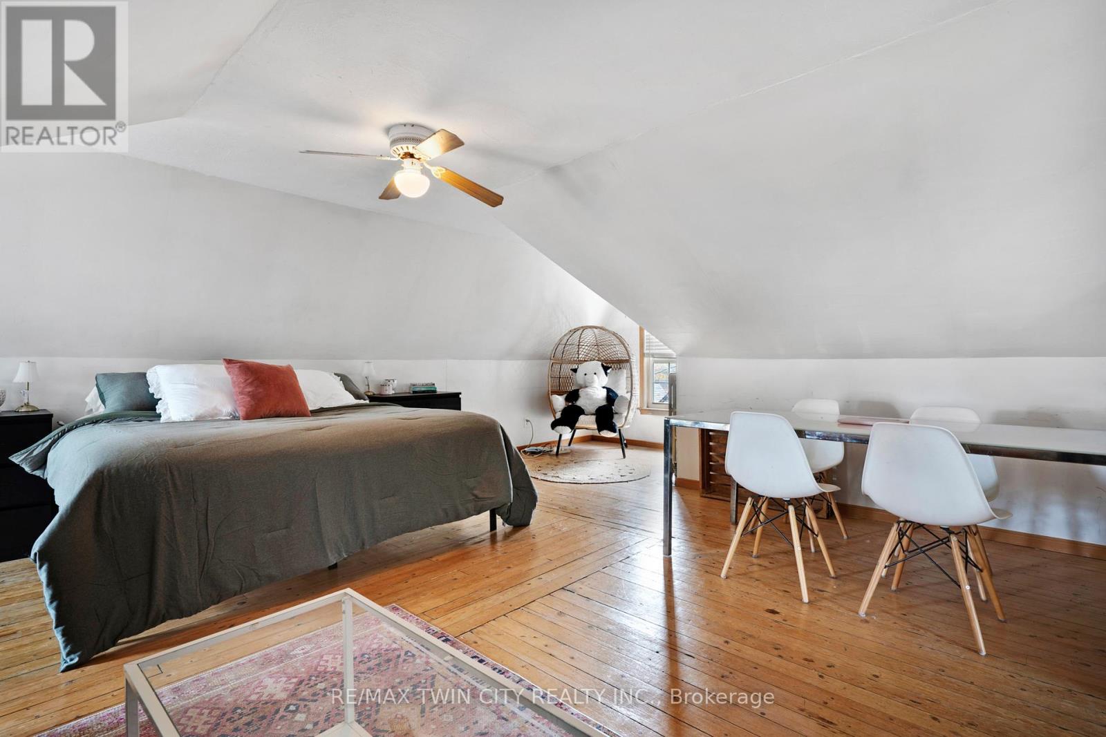 360 Luella Street, Kitchener, Ontario  N2H 2J4 - Photo 40 - X12571028