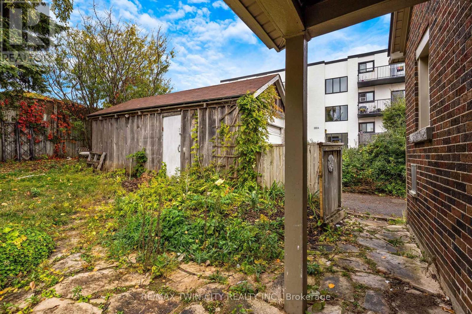 360 Luella Street, Kitchener, Ontario  N2H 2J4 - Photo 43 - X12571028