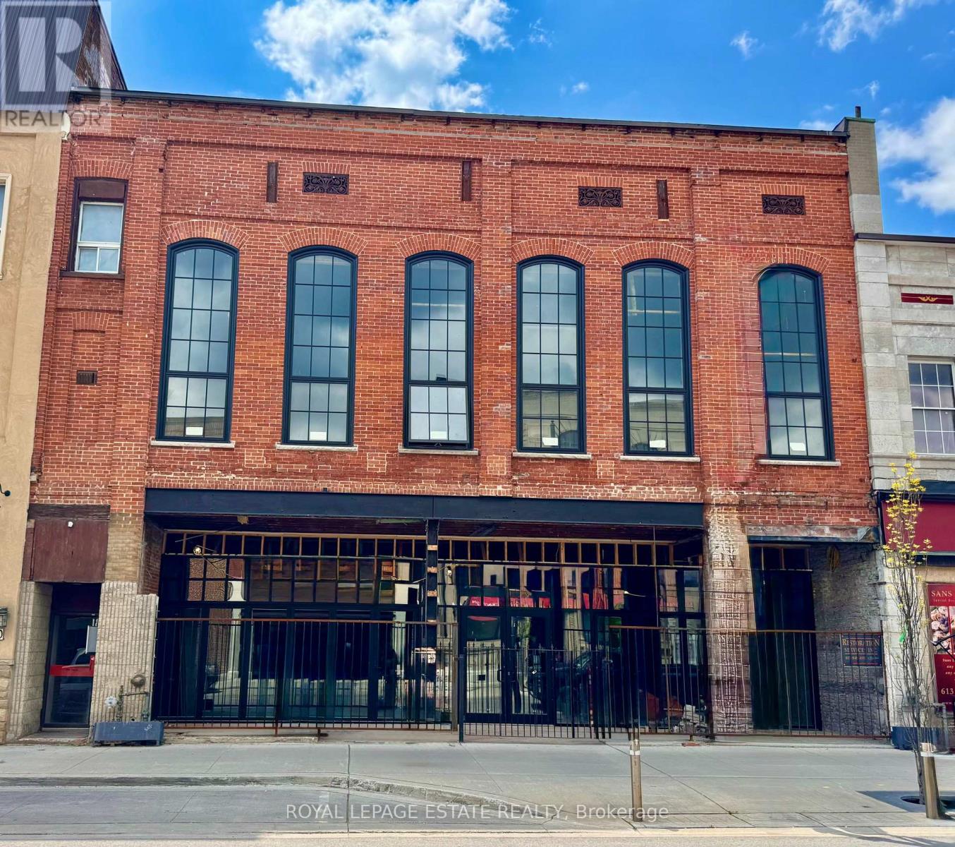 232 FRONT STREET, Belleville, Ontario