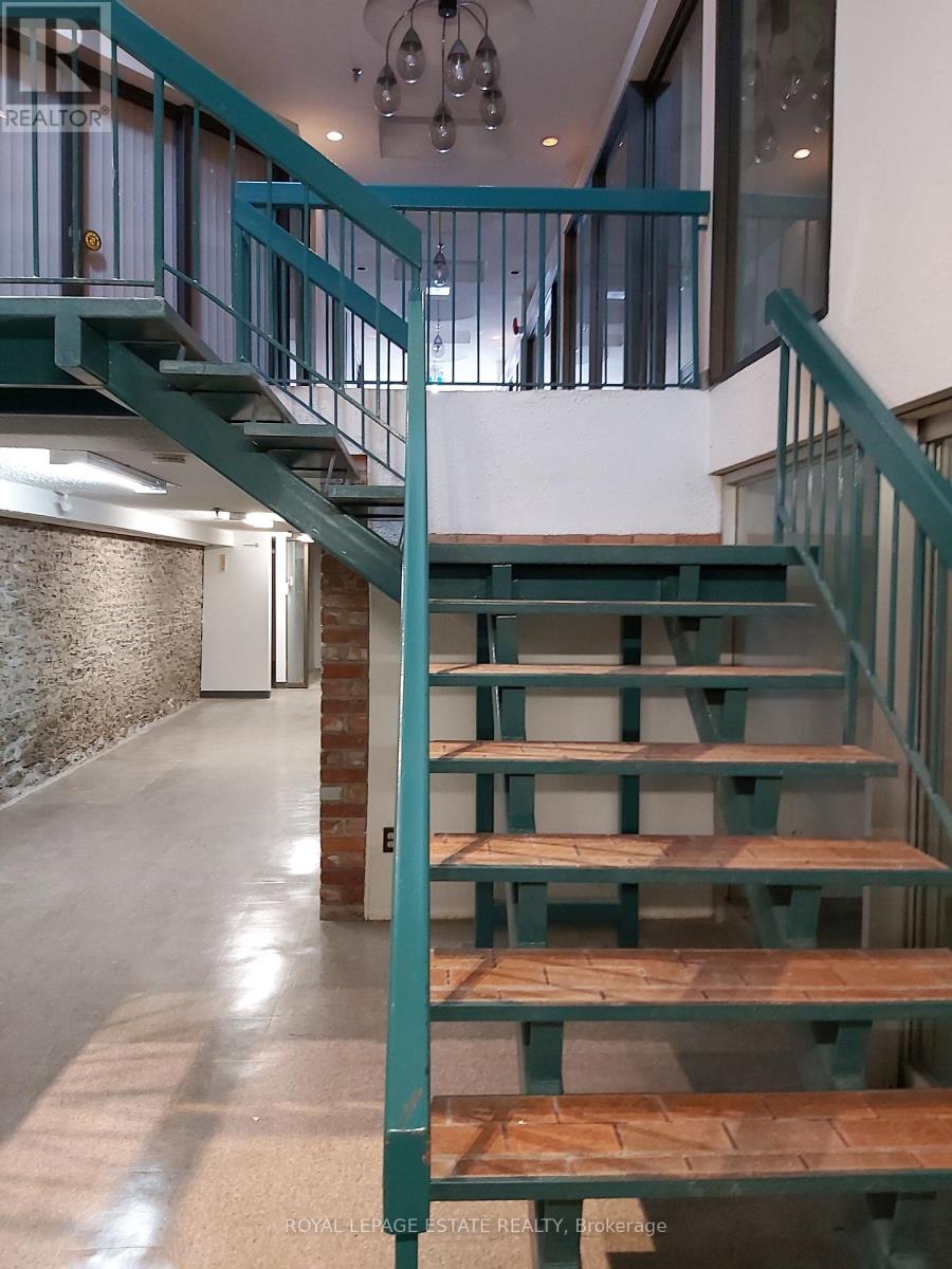 232 Front Street, Belleville, Ontario  K8N 5K4 - Photo 17 - X12571090