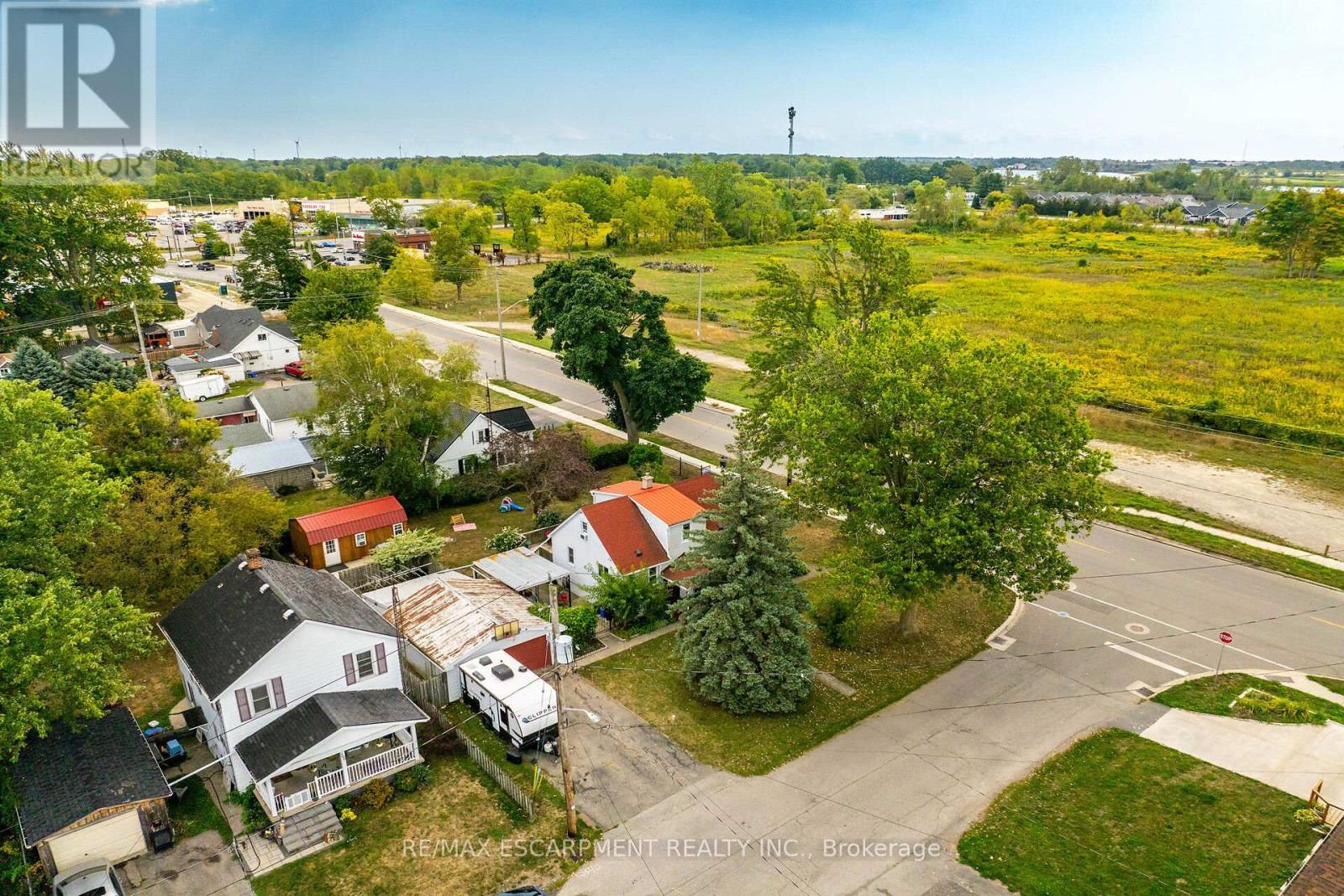 805 Broad Street E, Haldimand, Ontario  N1A 1H4 - Photo 43 - X12571130