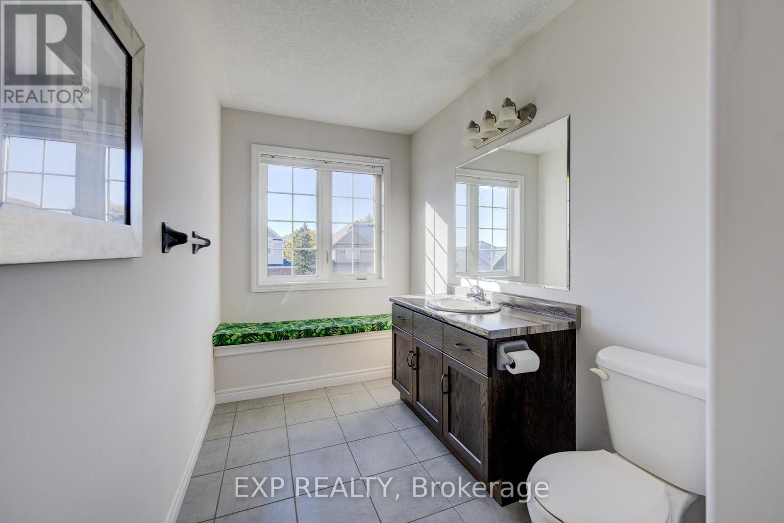 42 Finoro Crescent, Woolwich, Ontario  N3B 0C3 - Photo 26 - X12571134