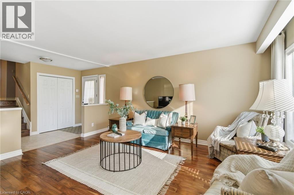 2540 Merritt Road, Thorold, Ontario  L3B 5N5 - Photo 4 - 40790004