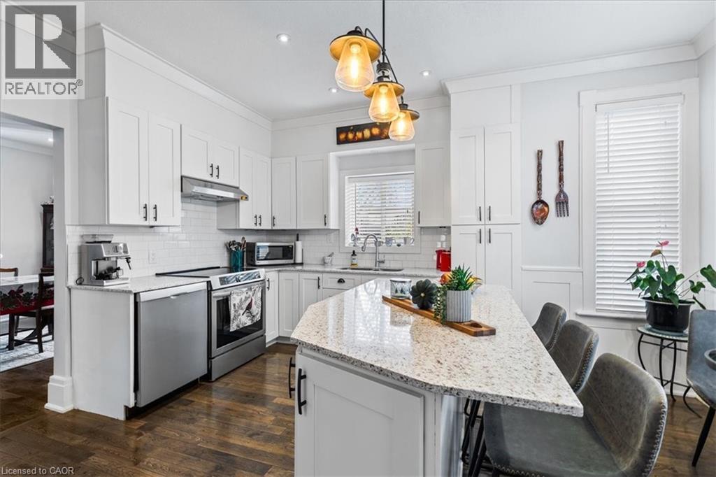 15 Glasgow Street, Kitchener, Ontario  N2G 2G5 - Photo 14 - 40788961