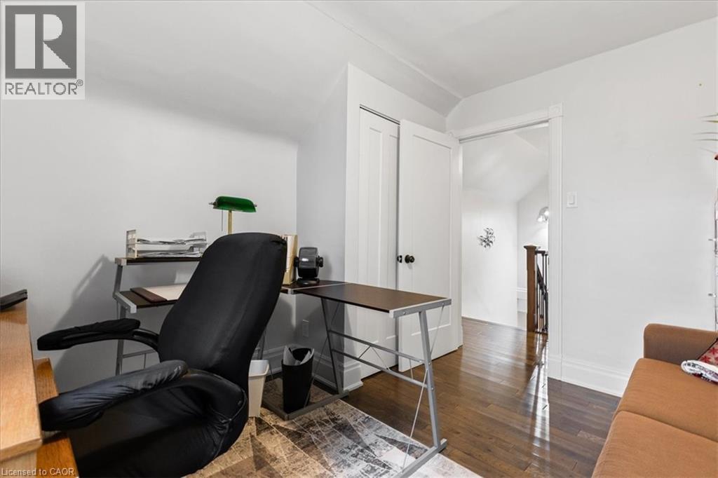 15 Glasgow Street, Kitchener, Ontario  N2G 2G5 - Photo 23 - 40788961