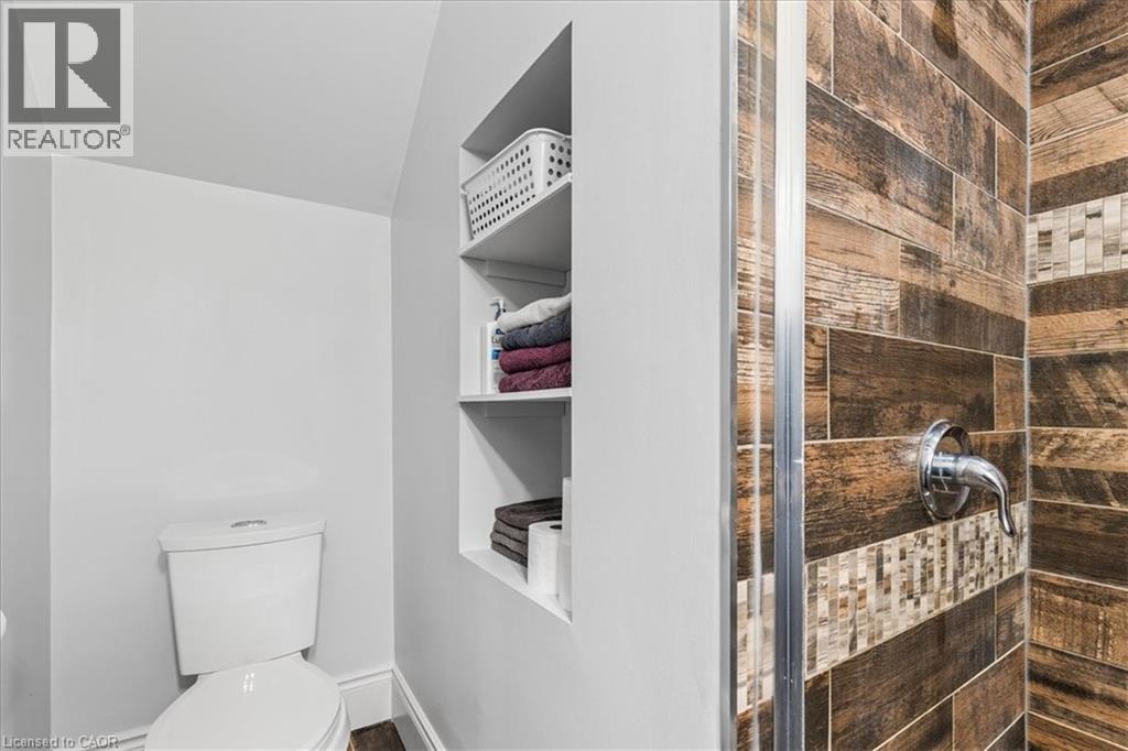 15 Glasgow Street, Kitchener, Ontario  N2G 2G5 - Photo 29 - 40788961