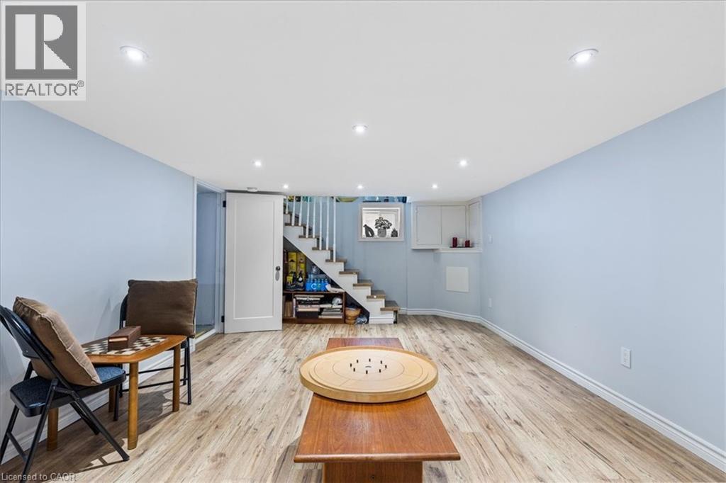 15 Glasgow Street, Kitchener, Ontario  N2G 2G5 - Photo 34 - 40788961