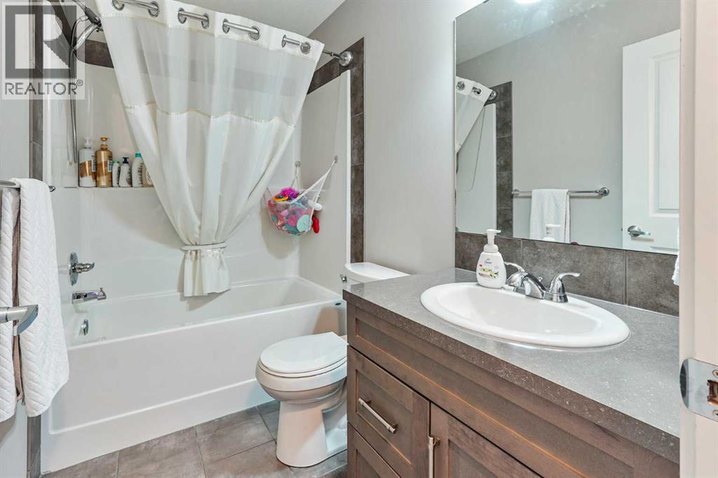 377 Moonlight Way W, Lethbridge, Alberta  T1J 5B9 - Photo 19 - A2263534