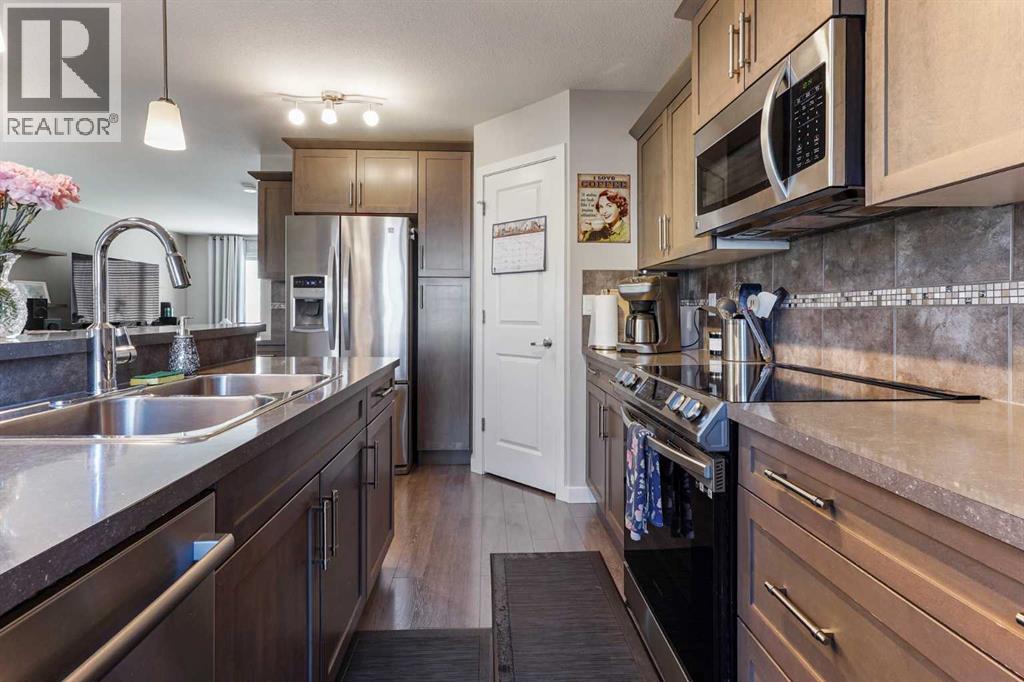 377 Moonlight Way W, Lethbridge, Alberta  T1J 5B9 - Photo 10 - A2263534