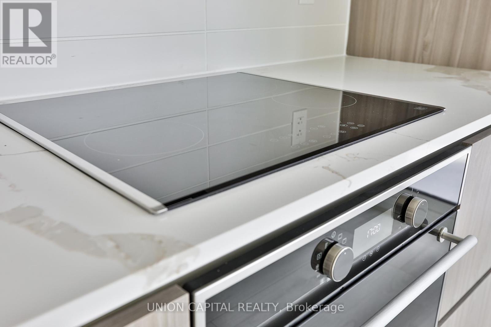 1608 - 110 Broadway Avenue, Toronto, Ontario  M4P 1V7 - Photo 8 - C12549500