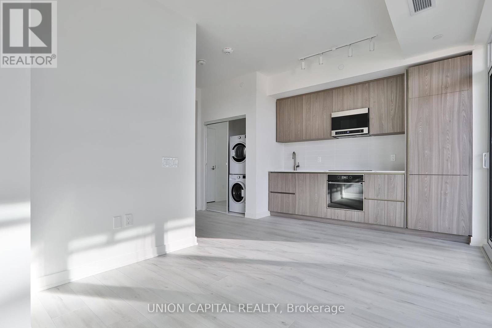 1608 - 110 Broadway Avenue, Toronto, Ontario  M4P 1V7 - Photo 9 - C12549500