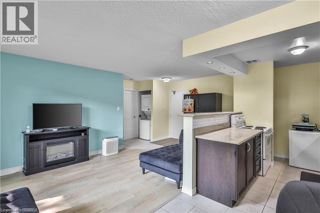 793 Colborne Street E Unit# 104, Brantford, Ontario  N3S 7J3 - Photo 4 - 40790011