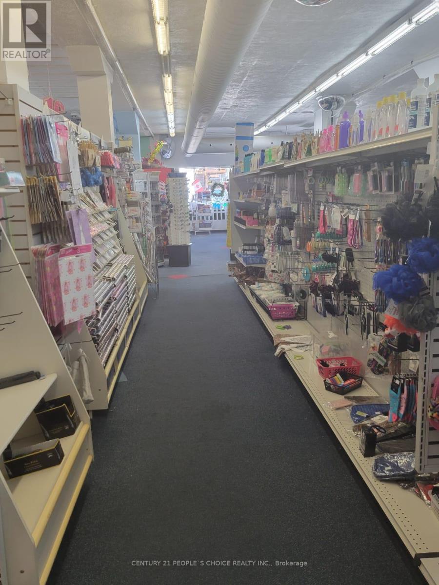 8 Main Street N, Halton Hills, Ontario  L7J 1W1 - Photo 16 - W12390034