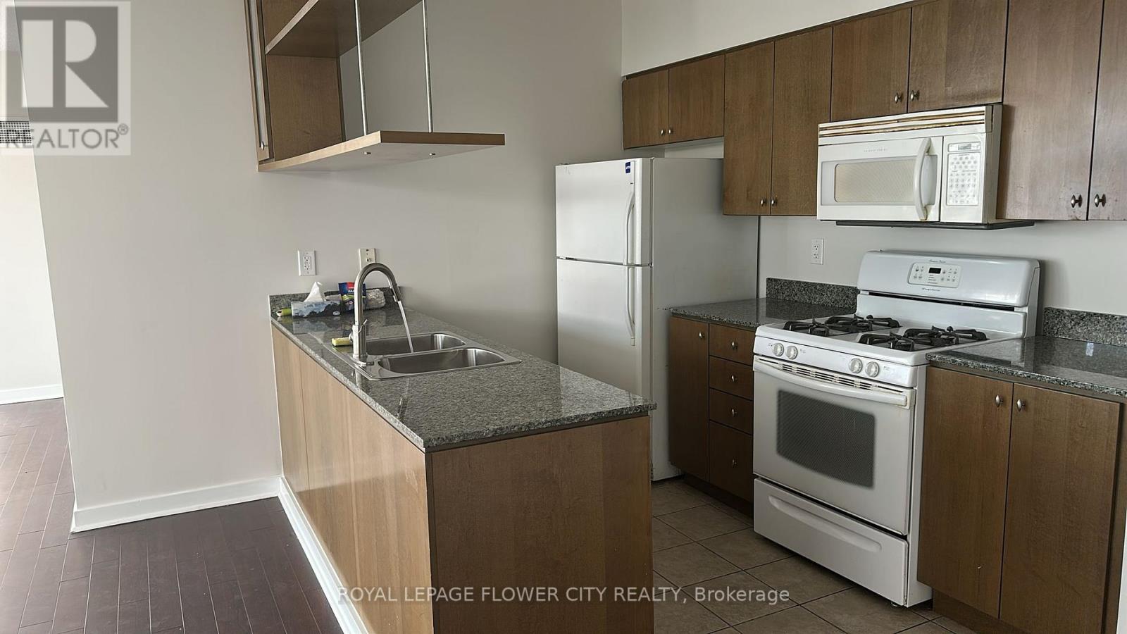 509 - 35 Mariner Terrace, Toronto, Ontario  M5V 3V9 - Photo 26 - C12563052