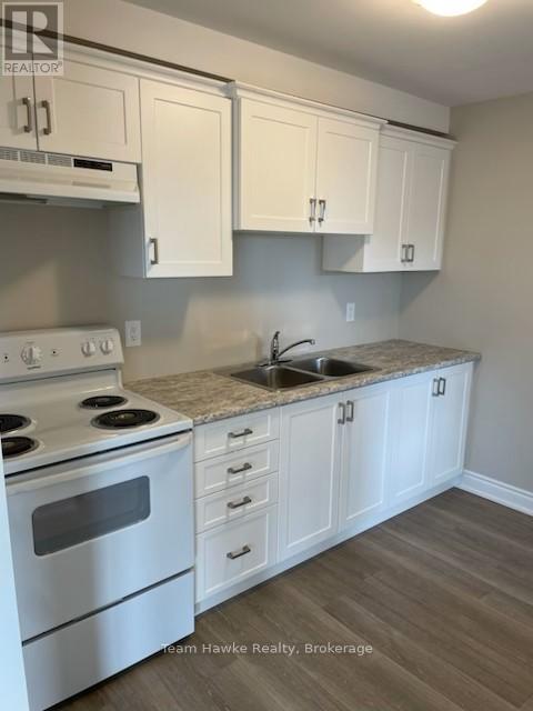 2 Tessier Drive, Penetanguishene, Ontario  L9M 1V4 - Photo 26 - S12567720