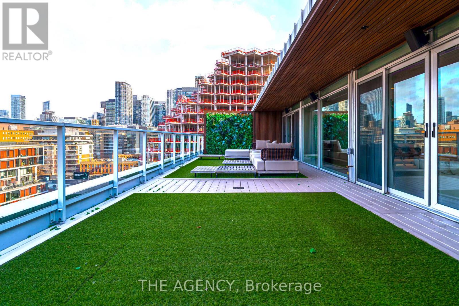 Ph1105 - 75 Portland Street, Toronto, Ontario M5V 2M9 - Photo 25 - C12530604