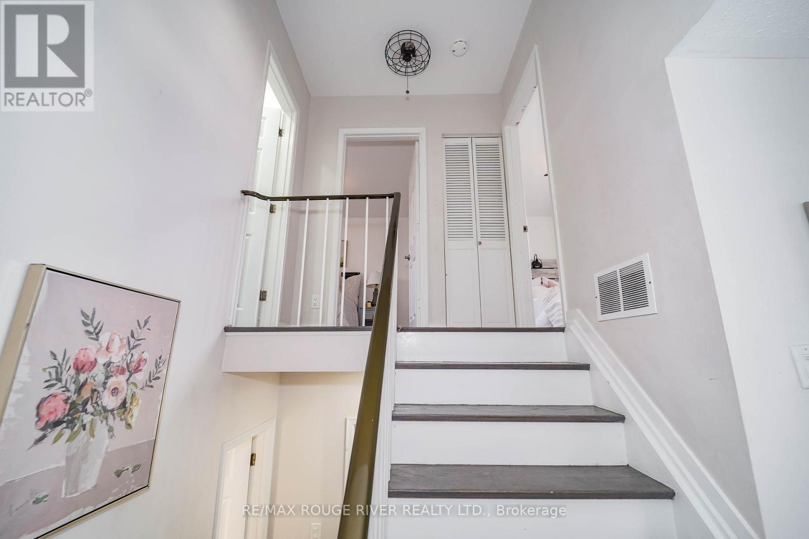 1277 Trellis Court, Pickering, Ontario  L1W 1J2 - Photo 10 - E12570178