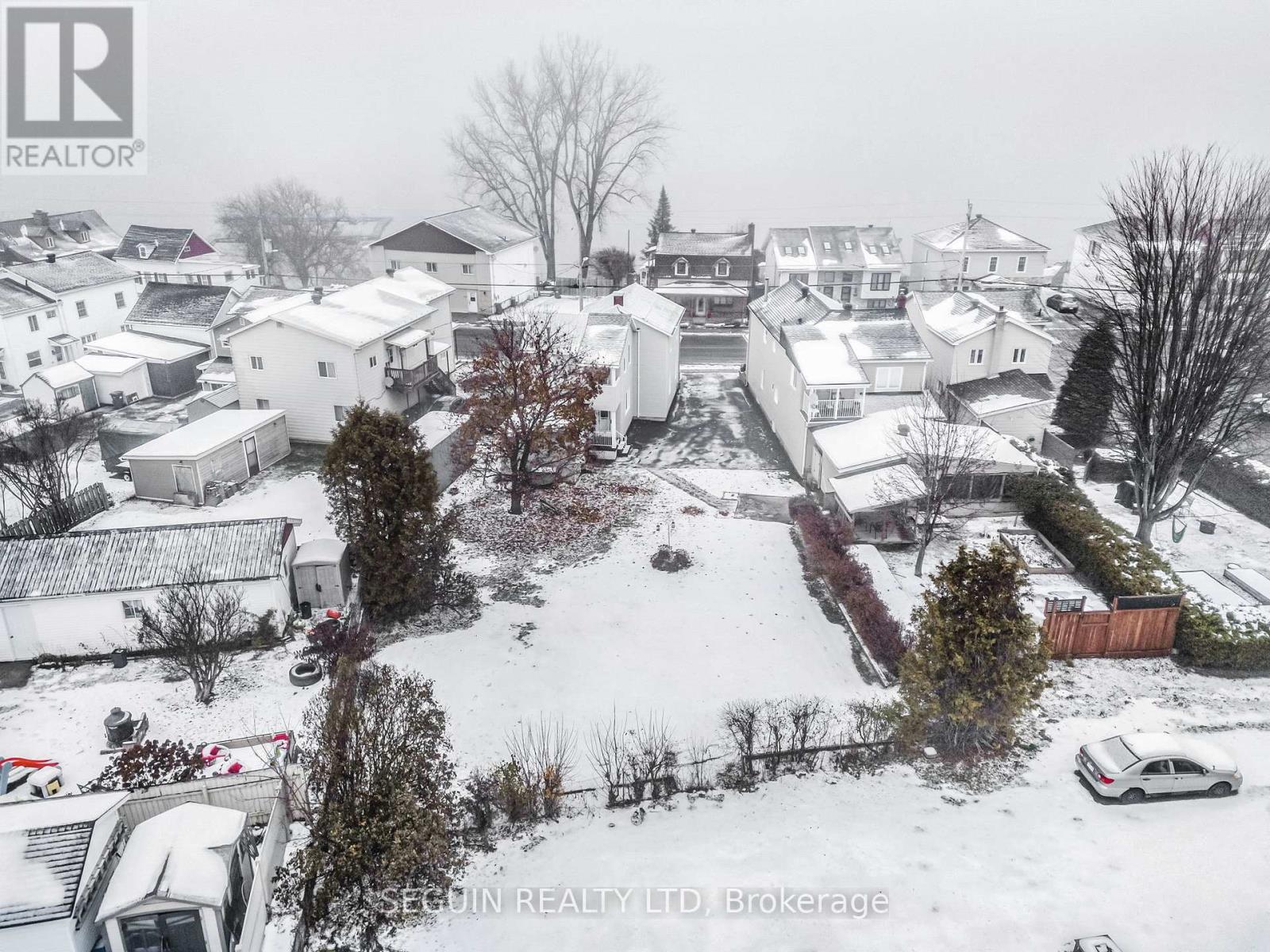 1172 Main Street E, Hawkesbury, Ontario  K6A 1C1 - Photo 12 - X12571296